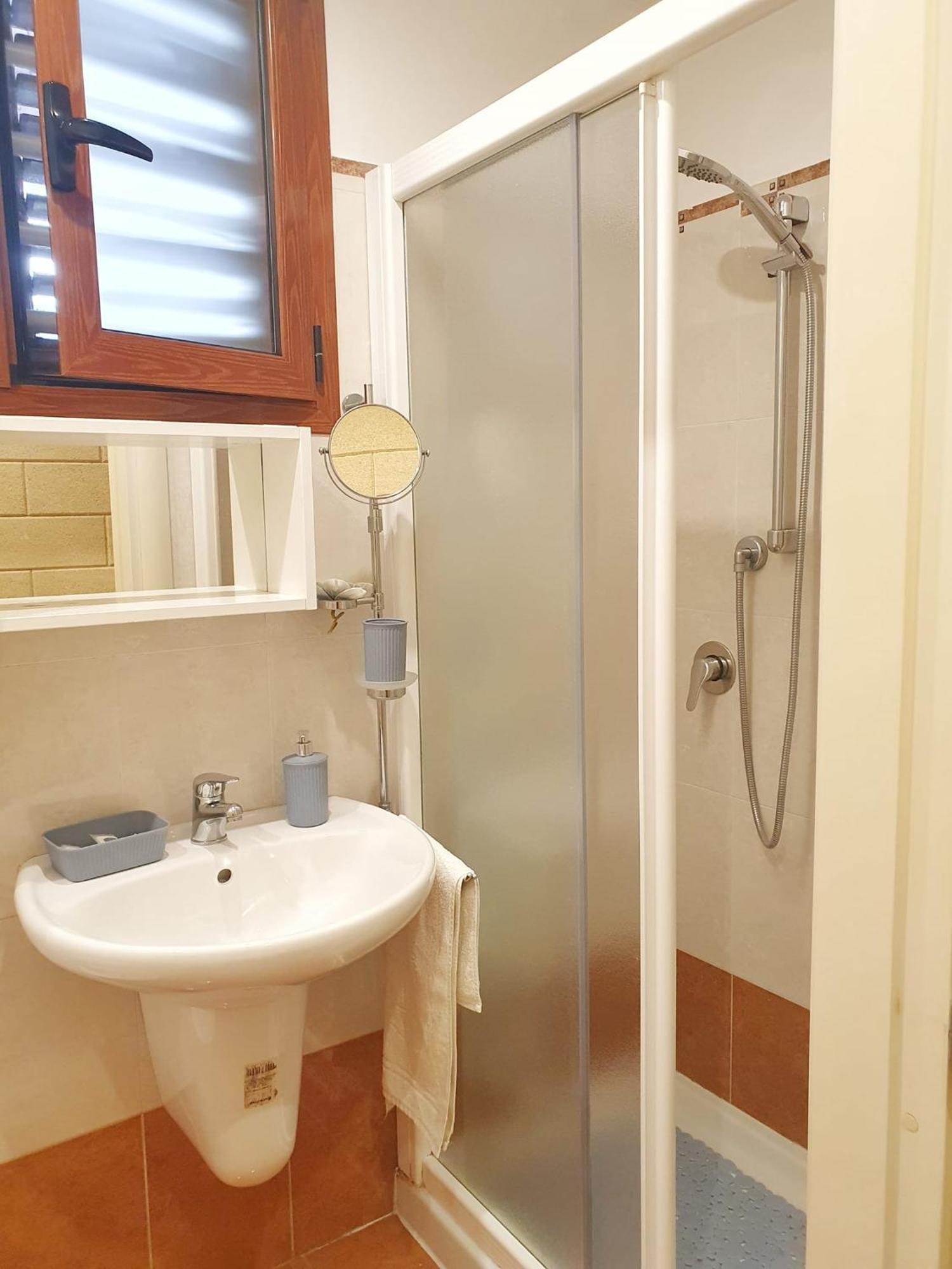 La Dimora Di Don Vito - Appartamento Confortevole Bari Exterior foto